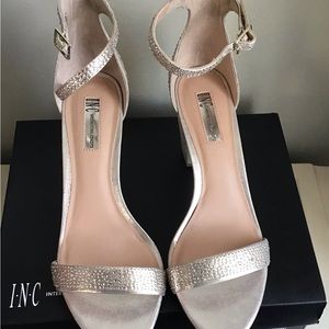 INC (International Concepts) Sandals Size 11 M